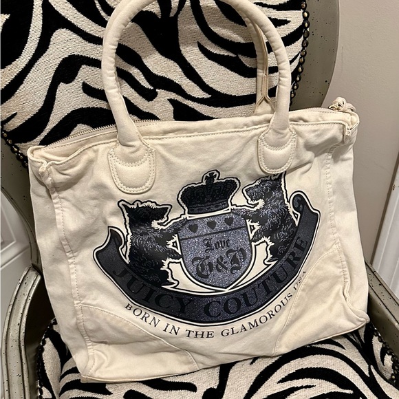 Stunning bling ivory velour juicy couture bag with huge bling bow keychain - Picture 8 of 14